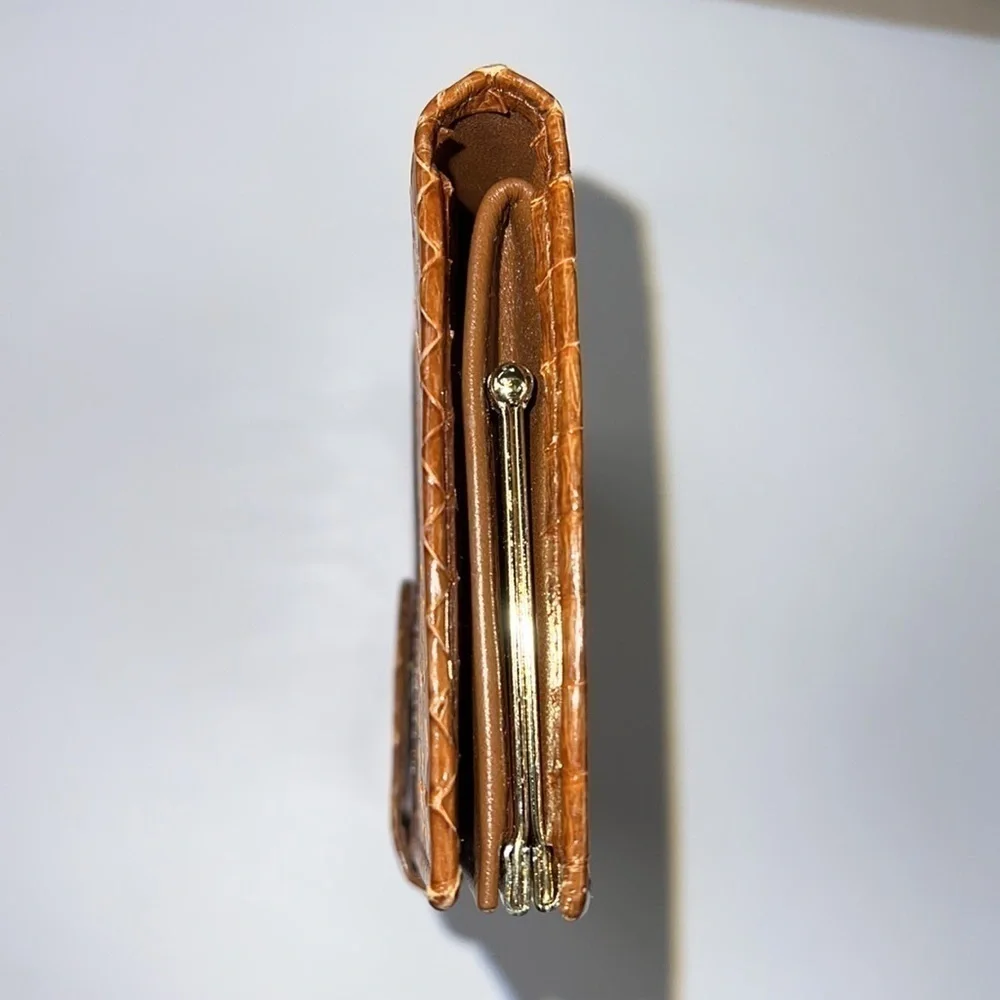 St Tropez Snakeskin Long Bifold Kisslock Clutch Wallet